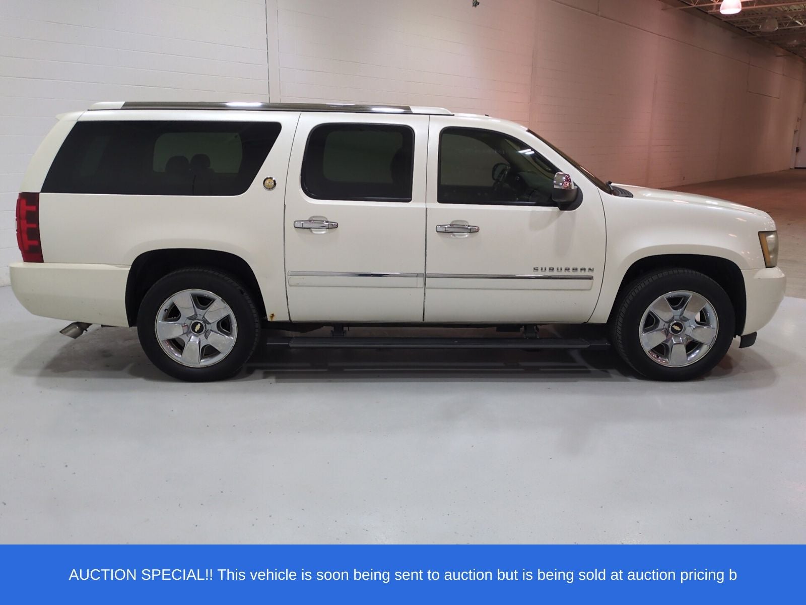 Used 2010 Chevrolet Suburban LTZ with VIN 1GNUKKE35AR245679 for sale in Southfield, MI