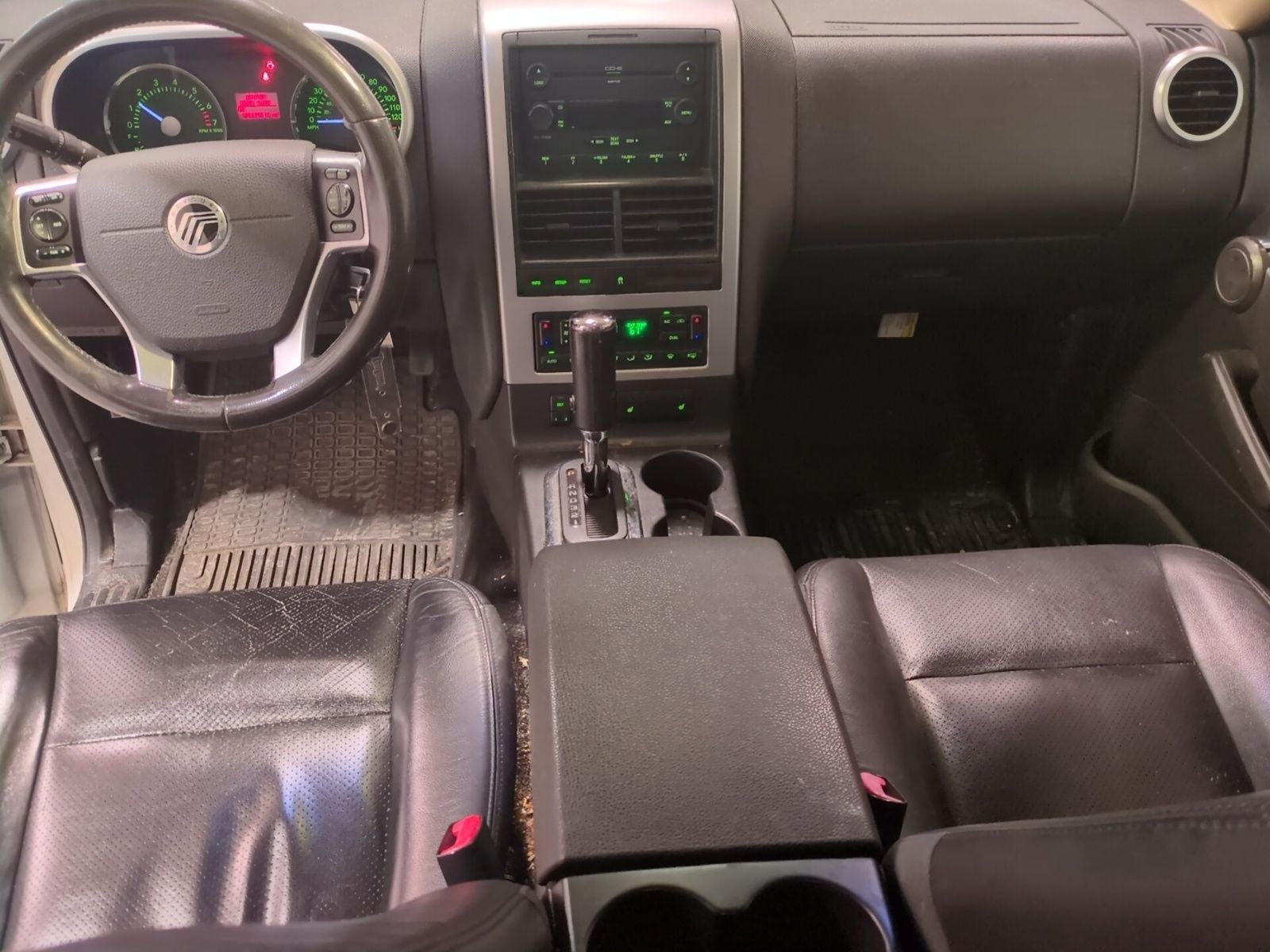 2006 Mercury Mountaineer Luxury