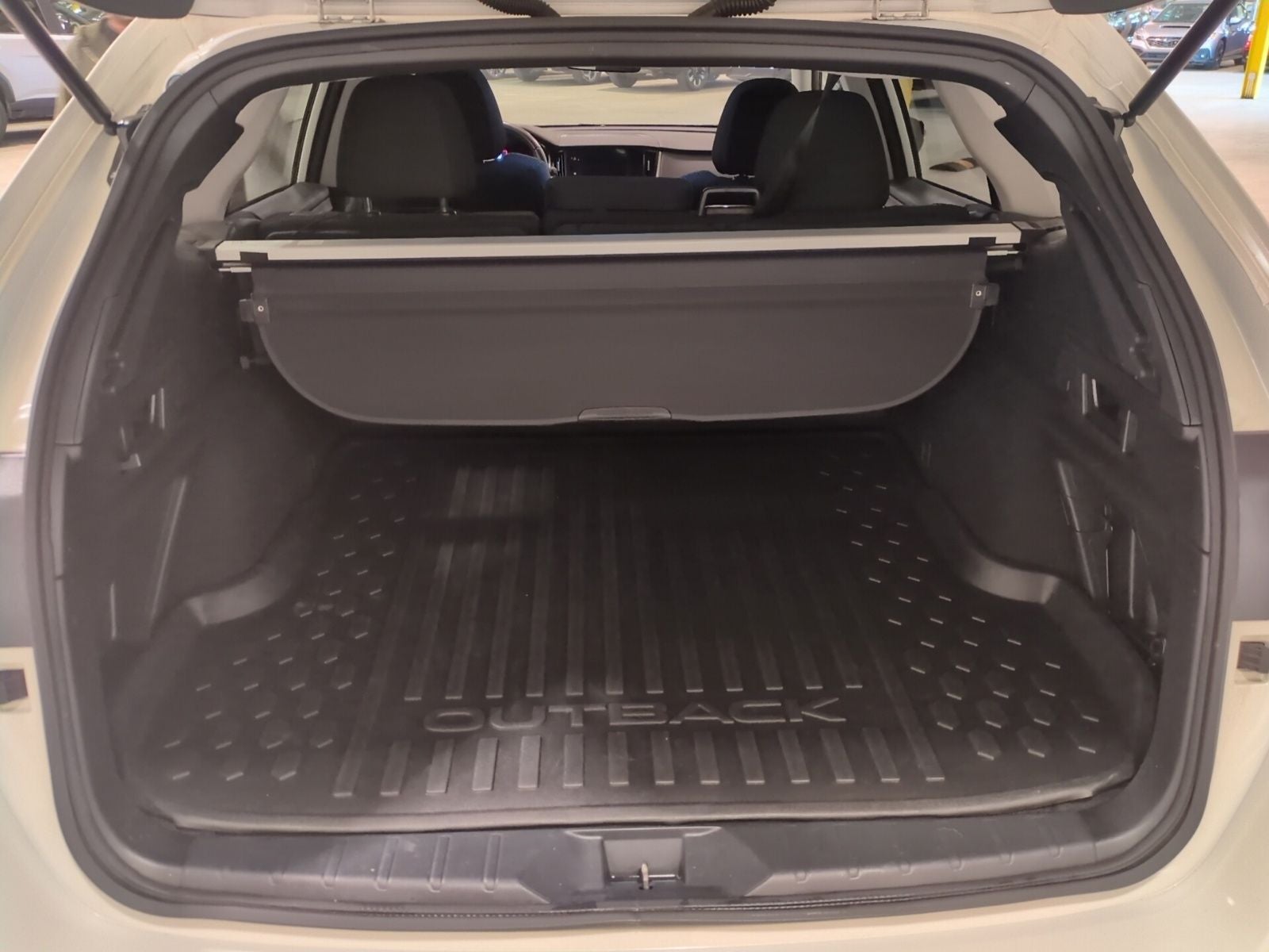 2023 Subaru Outback Premium