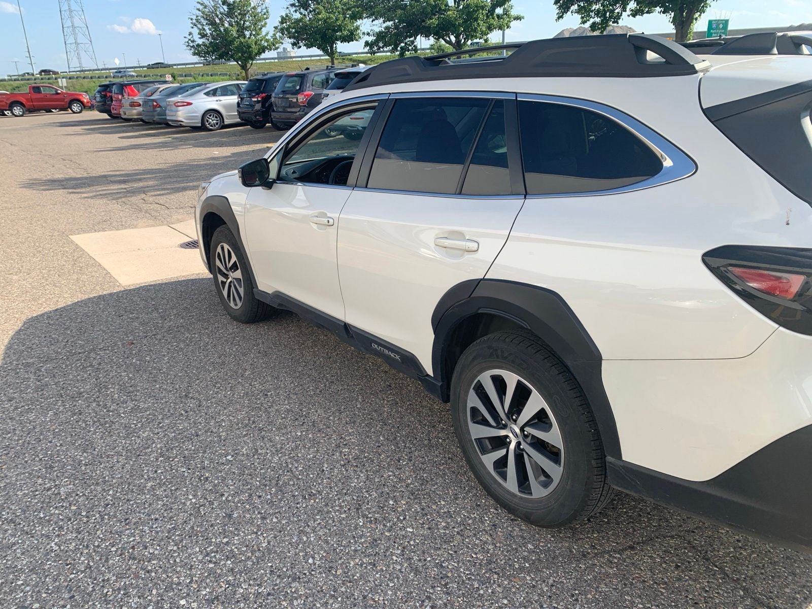 2024 Subaru Outback Premium