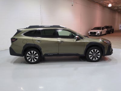 2025 Subaru Outback Touring XT