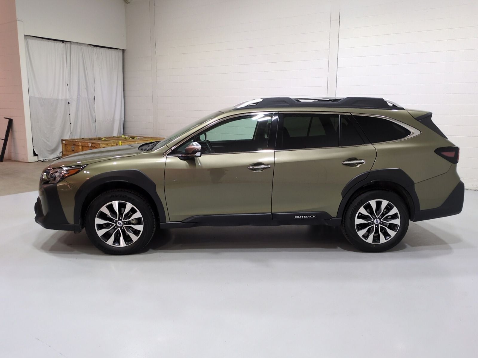 2025 Subaru Outback Touring XT
