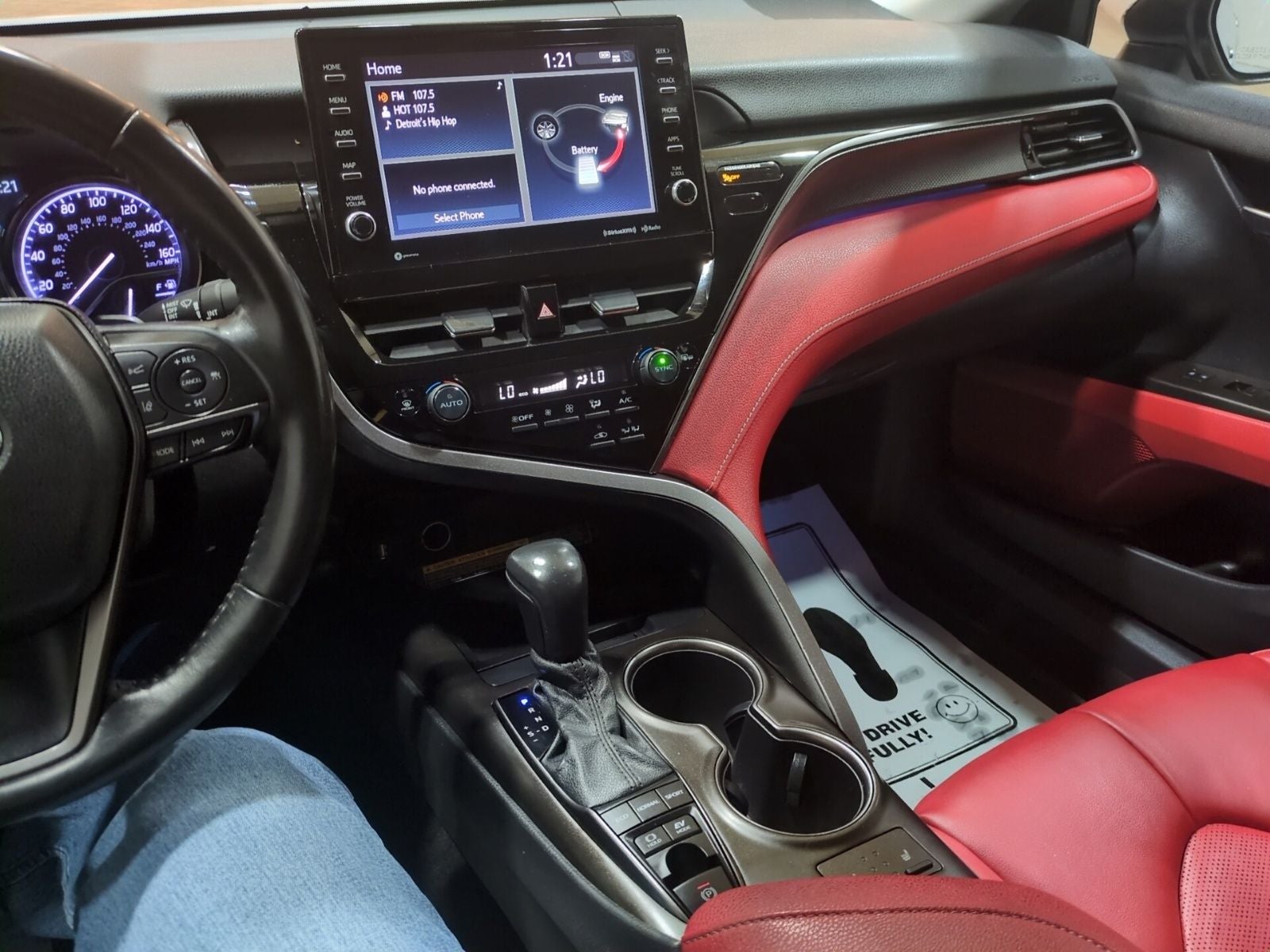 2021 Toyota Camry Hybrid XSE