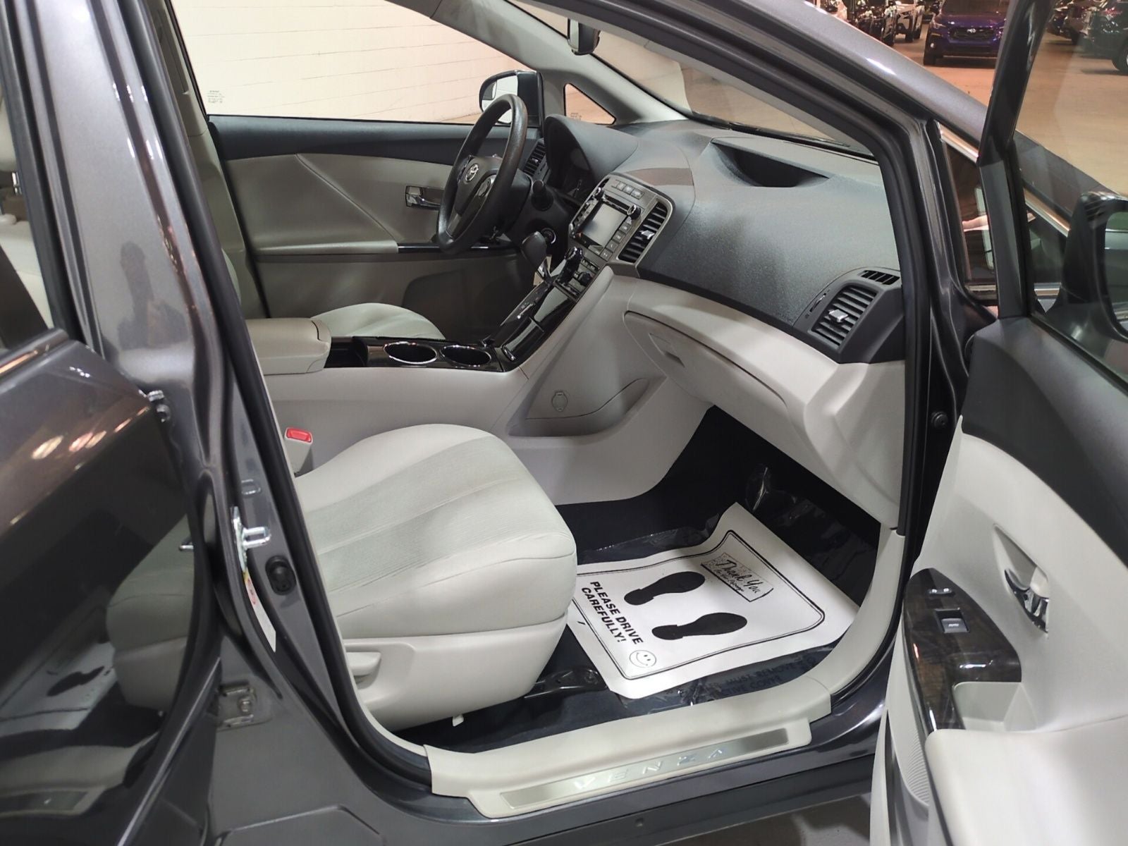 2015 Toyota Venza LE
