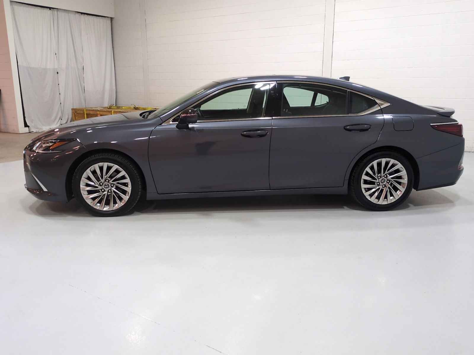 2023 Lexus ES 350 Ultra Luxury