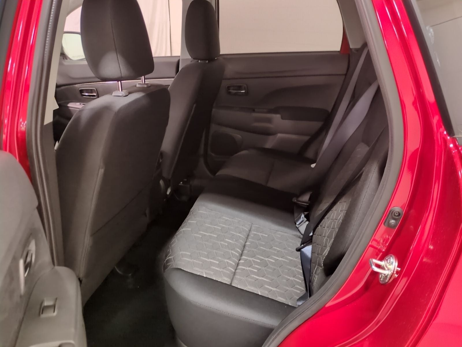 2025 Mitsubishi Outlander Sport 2.0 ES