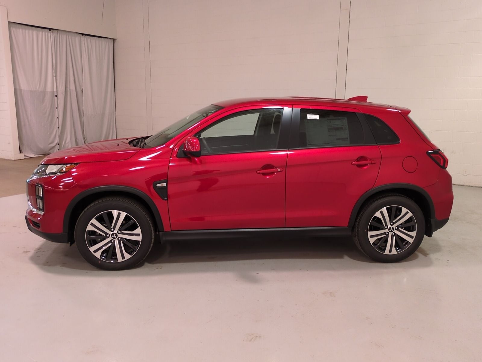 2025 Mitsubishi Outlander Sport 2.0 ES