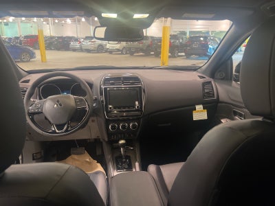 2025 Mitsubishi Outlander Sport SEL