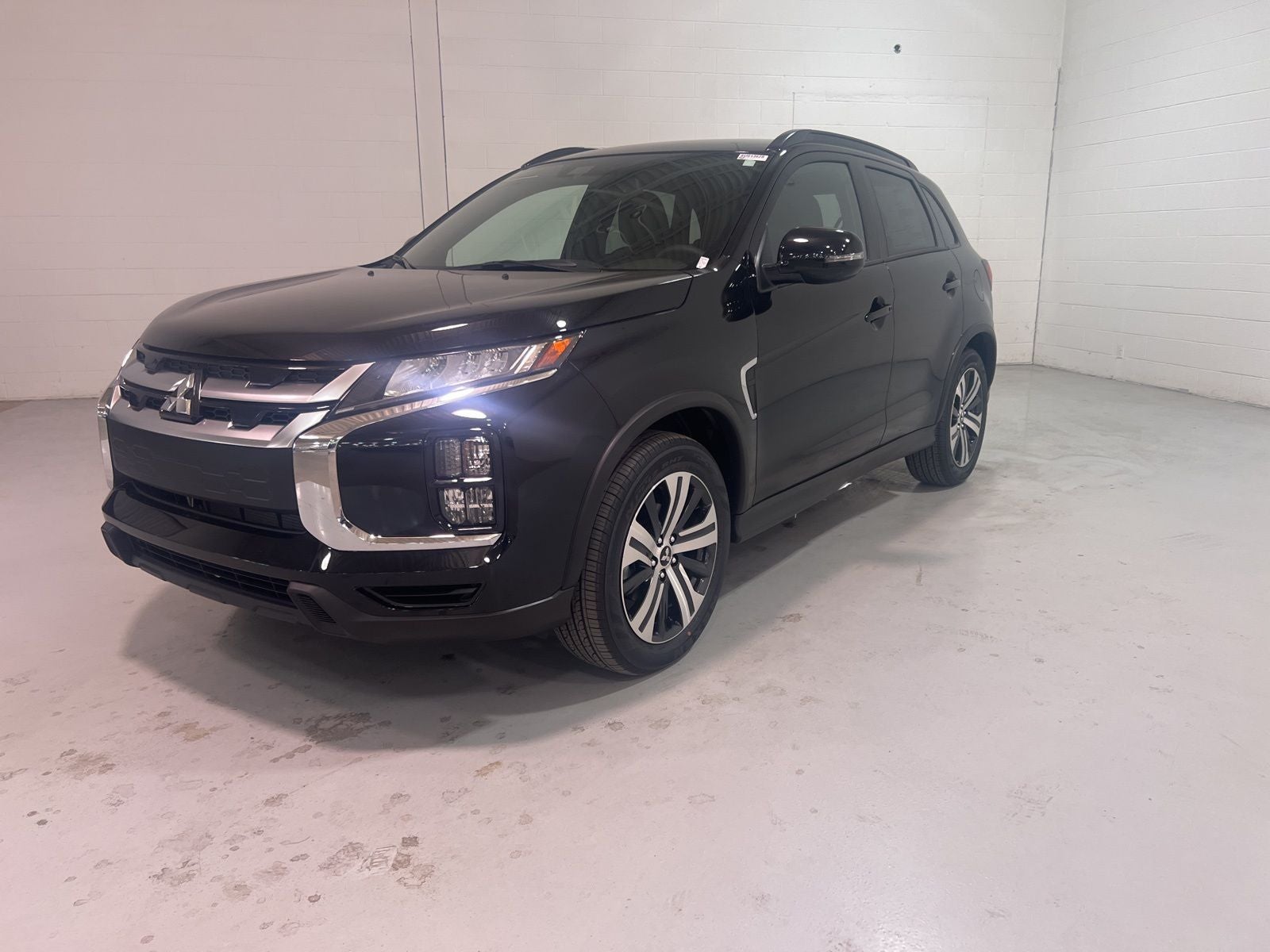 2025 Mitsubishi Outlander Sport SEL