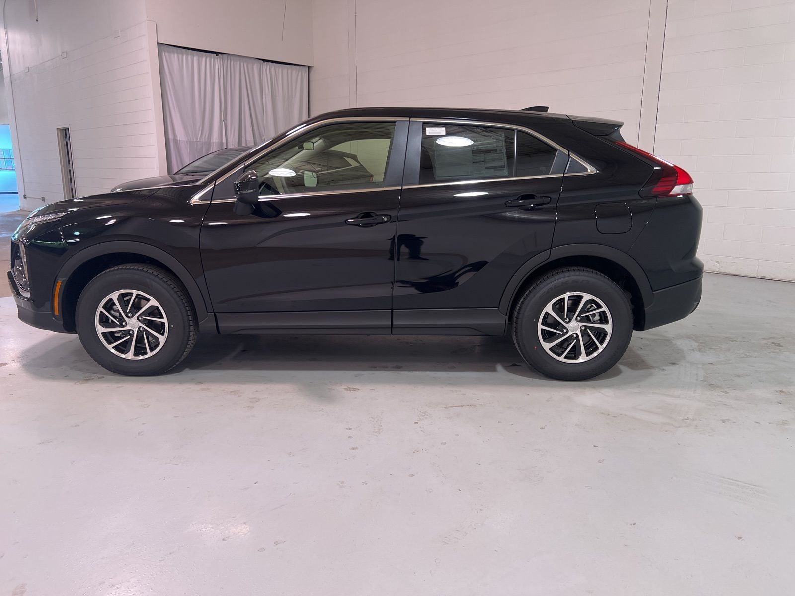 2026 Mitsubishi Eclipse Cross ES