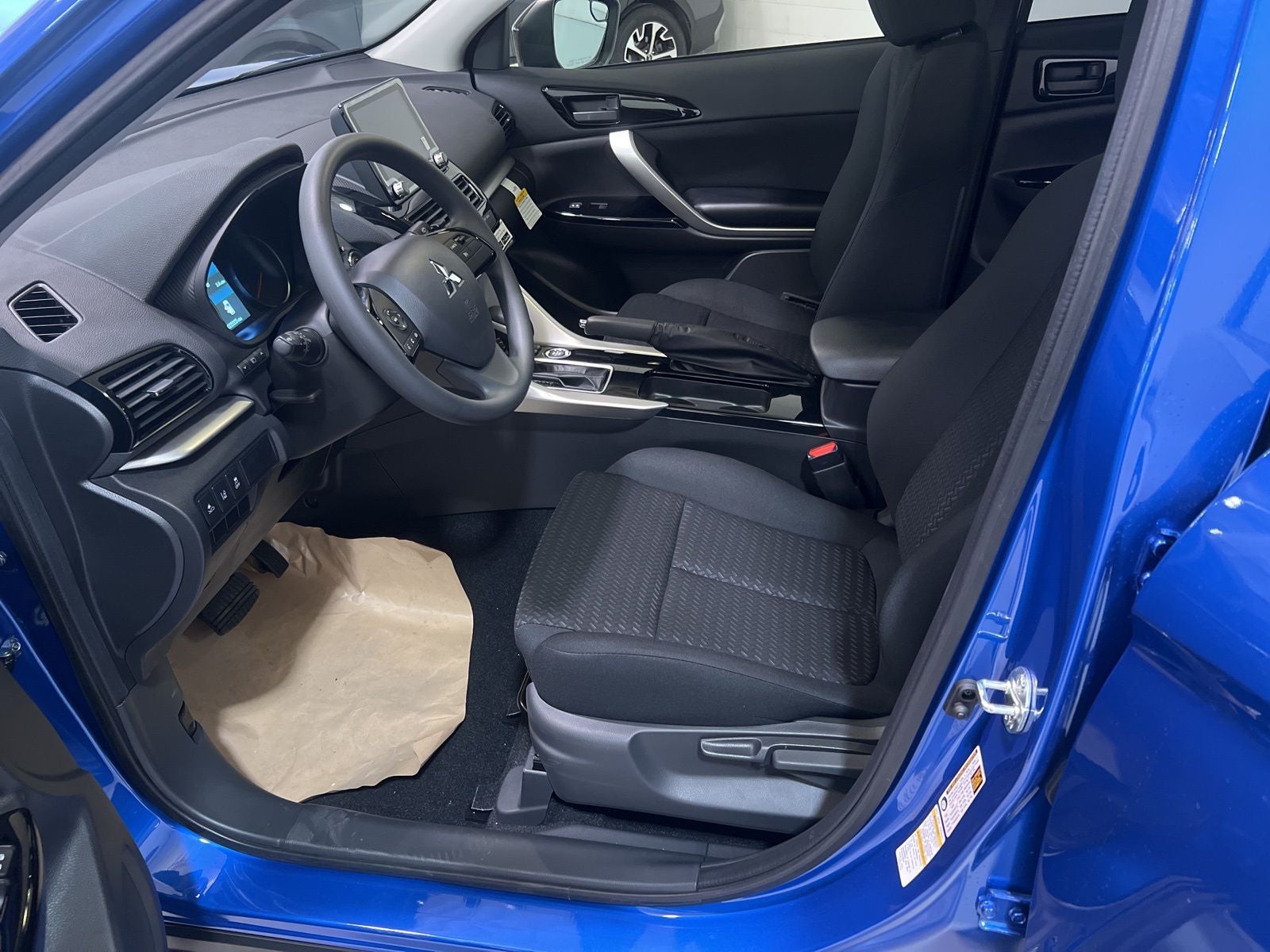 2026 Mitsubishi Eclipse Cross LE