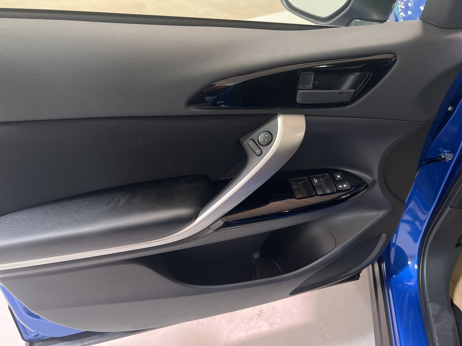 2026 Mitsubishi Eclipse Cross LE