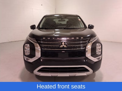 2023 Mitsubishi Outlander SE