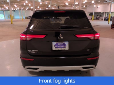 2023 Mitsubishi Outlander SE