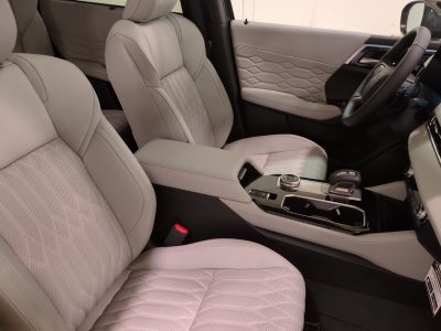 2025 Mitsubishi Outlander SEL Platinum Edition