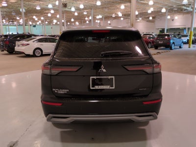 2025 Mitsubishi Outlander SEL Platinum Edition