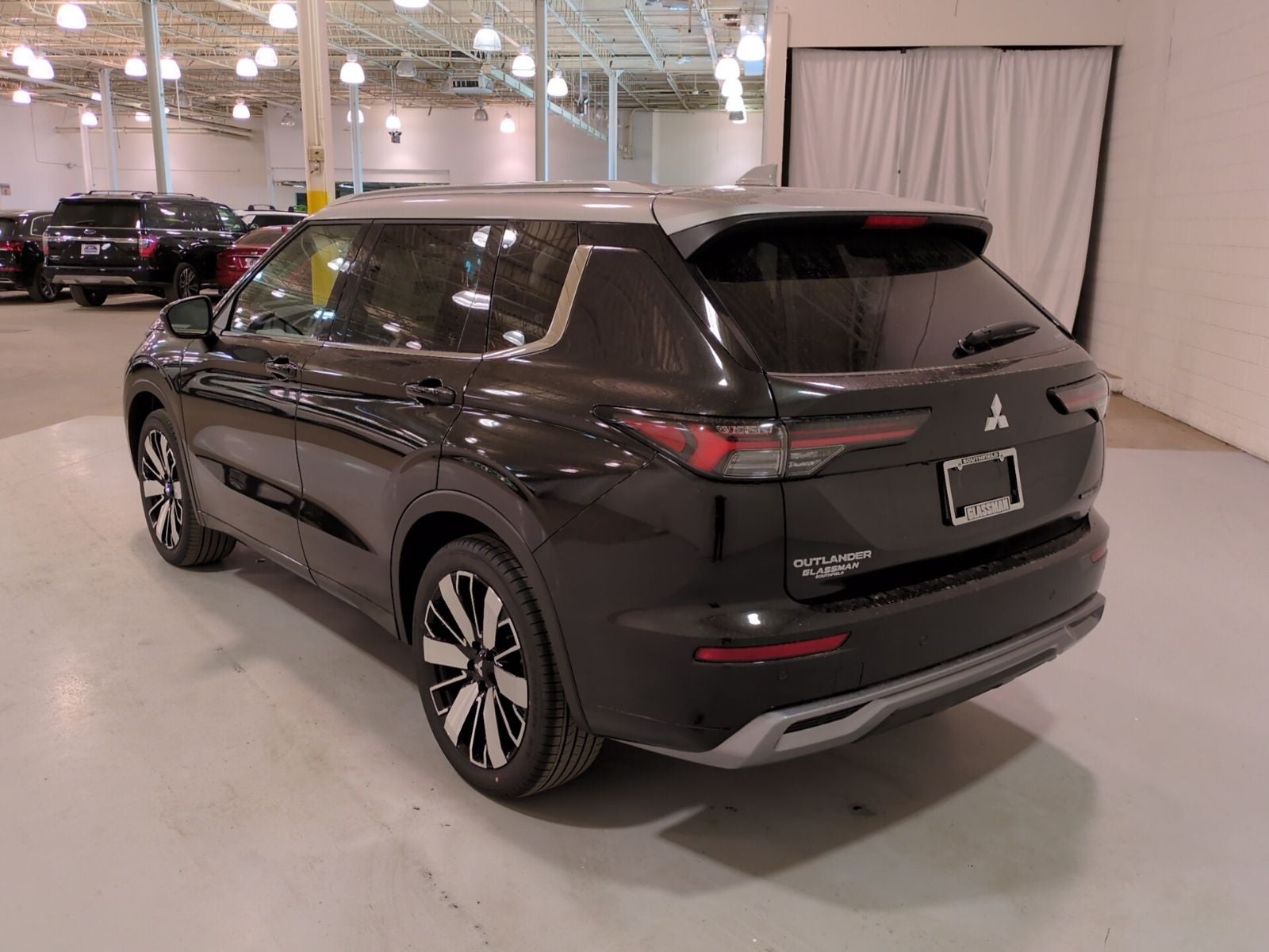 2025 Mitsubishi Outlander SEL Platinum Edition