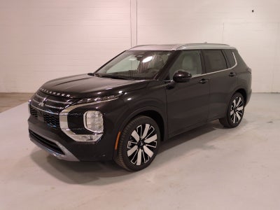 2025 Mitsubishi Outlander SEL Platinum Edition