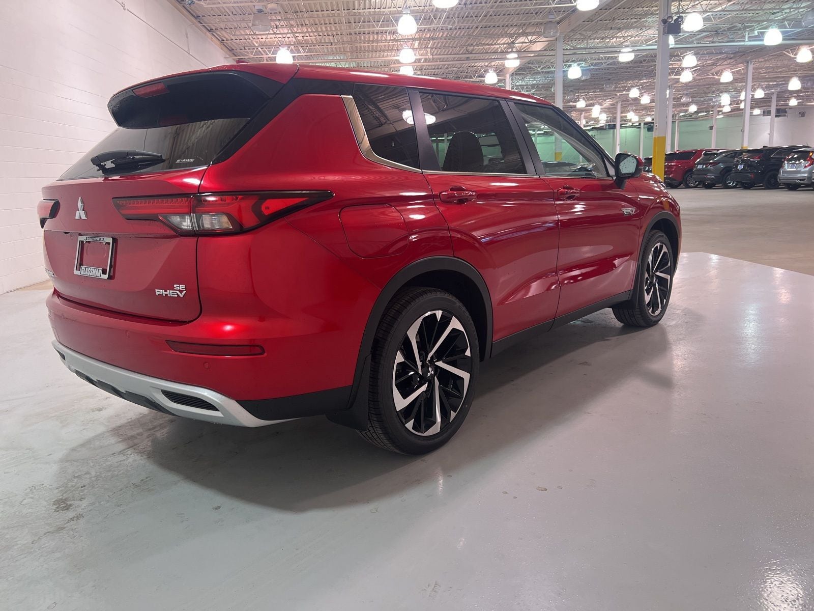 2025 Mitsubishi Outlander PHEV SE