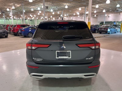 2025 Mitsubishi Outlander PHEV SE