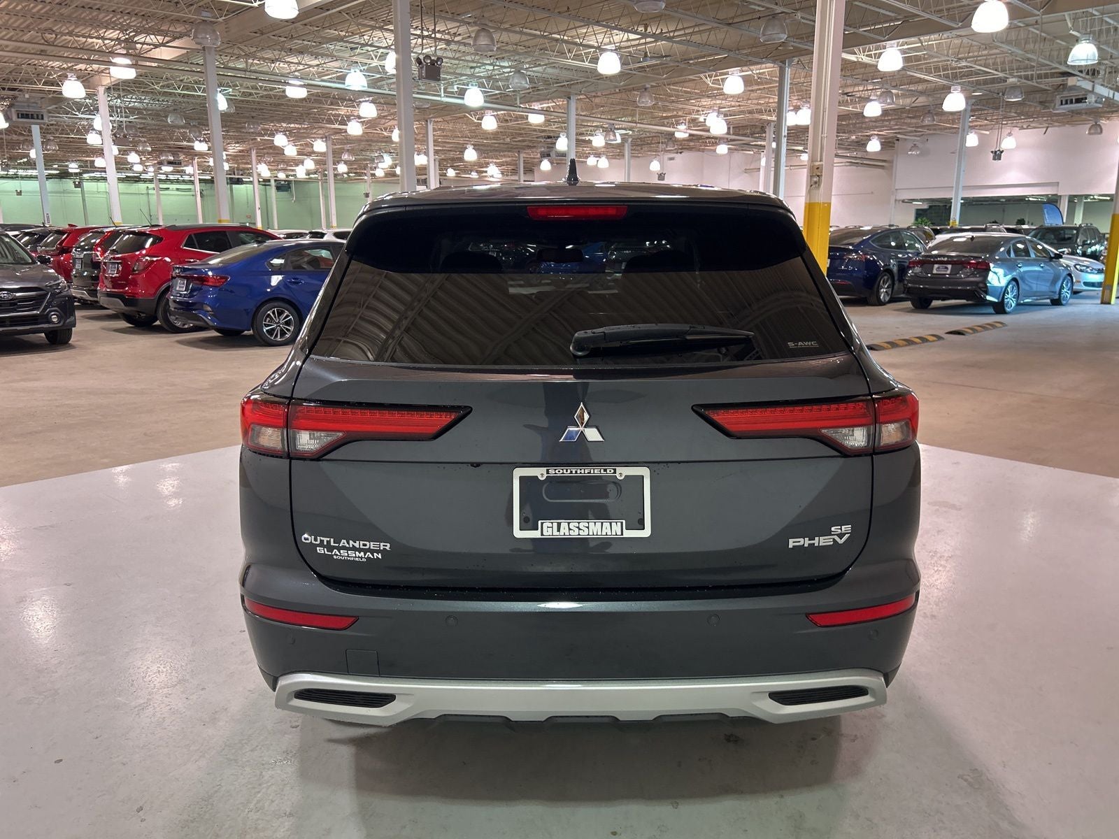 2025 Mitsubishi Outlander PHEV SE