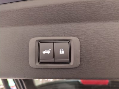 2025 Mitsubishi Outlander PHEV SE