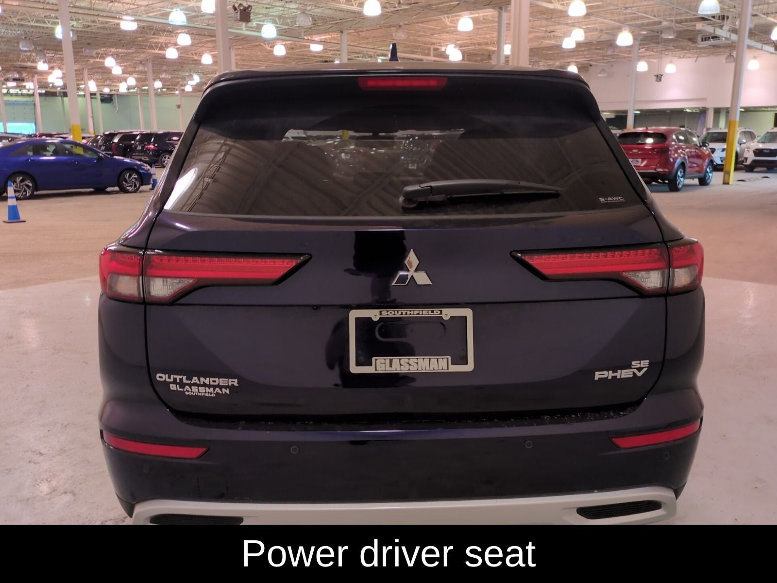 2025 Mitsubishi Outlander PHEV SE