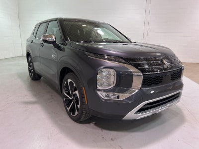 2025 Mitsubishi Outlander PHEV SE