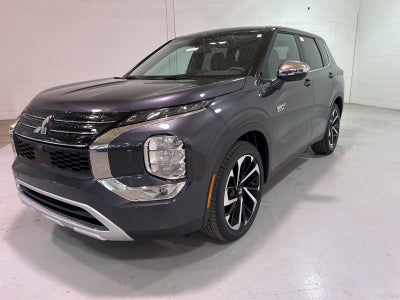 2025 Mitsubishi Outlander PHEV SE