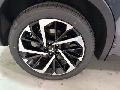 2025 Mitsubishi Outlander PHEV SE