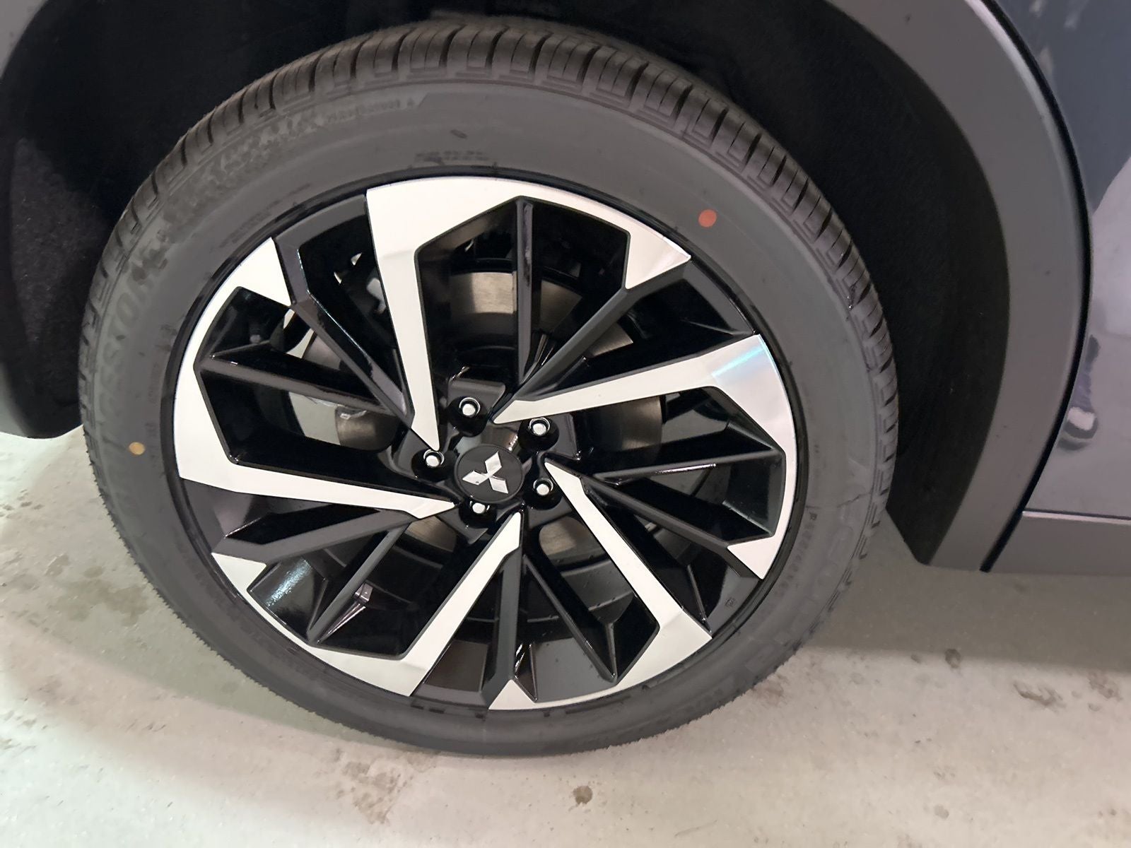 2025 Mitsubishi Outlander PHEV SE