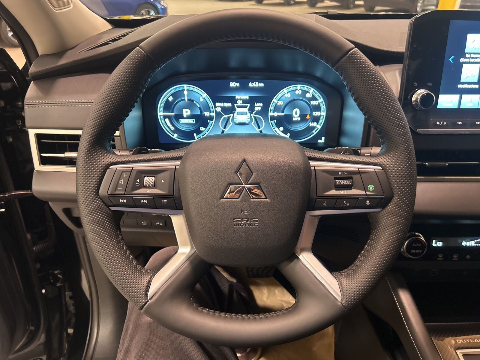 2025 Mitsubishi Outlander PHEV SE