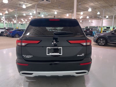 2025 Mitsubishi Outlander PHEV SE
