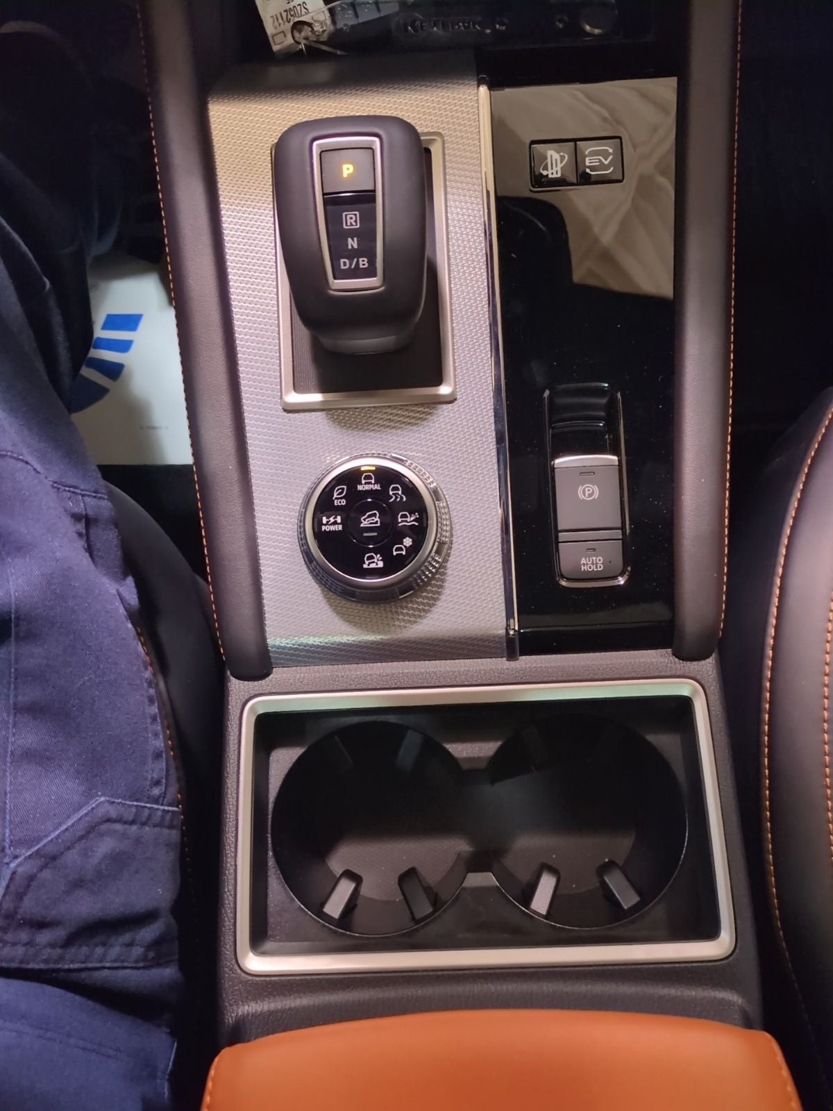 2025 Mitsubishi Outlander PHEV SEL