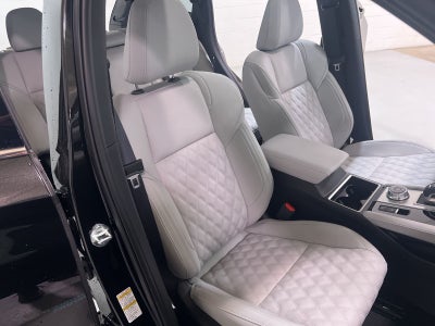 2025 Mitsubishi Outlander PHEV SEL