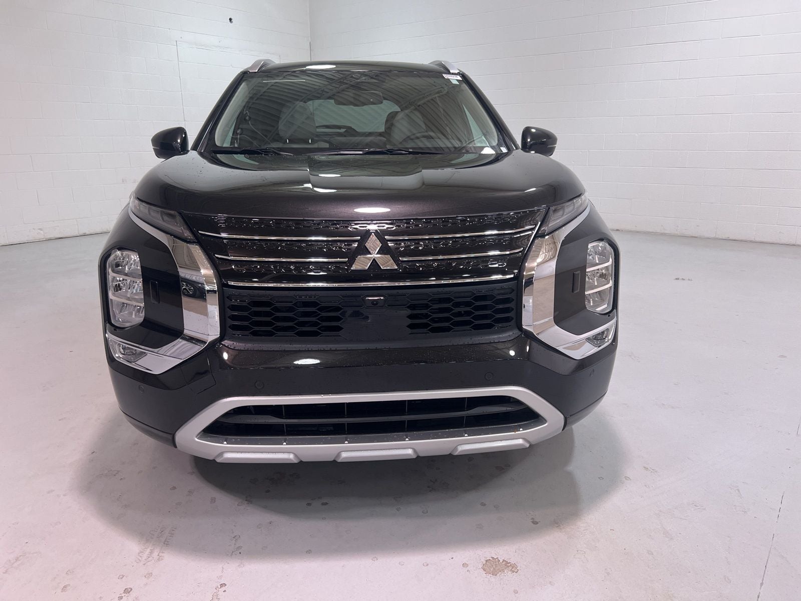 2025 Mitsubishi Outlander PHEV SEL