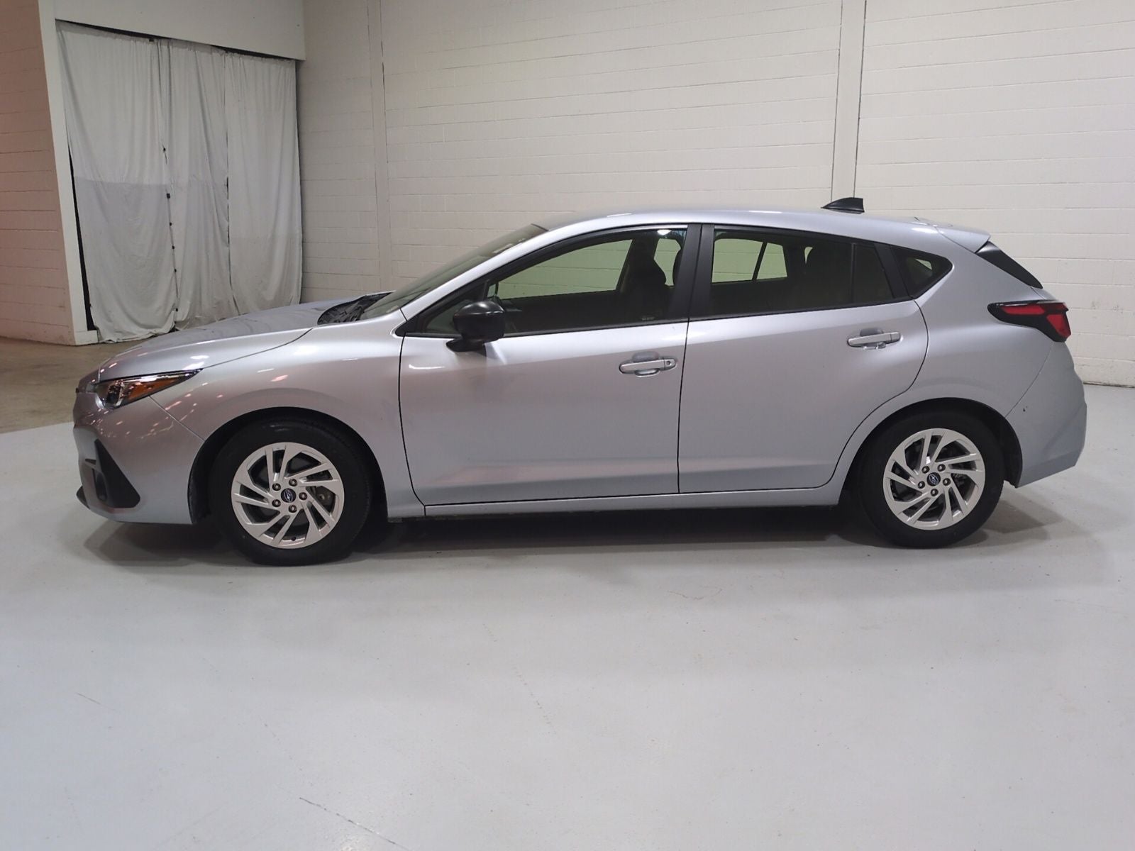 2024 Subaru Impreza Base