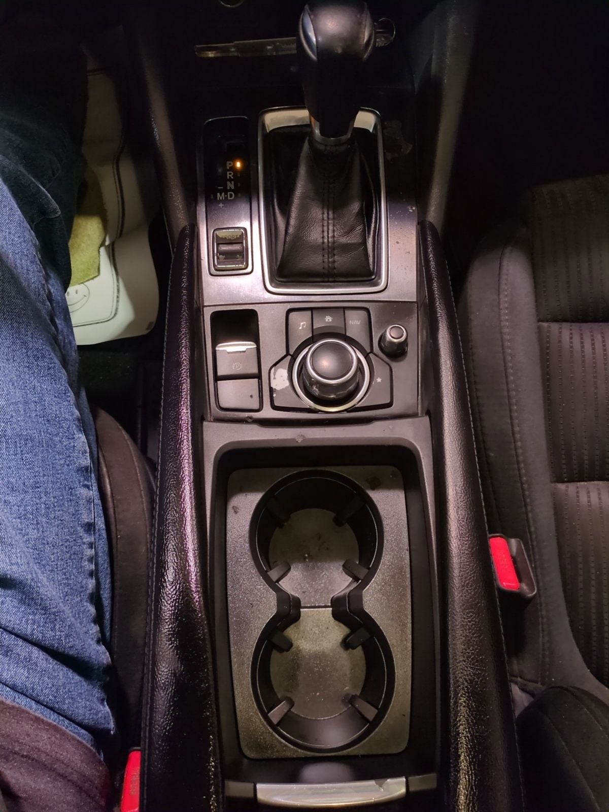 2016 Mazda Mazda6 i Sport