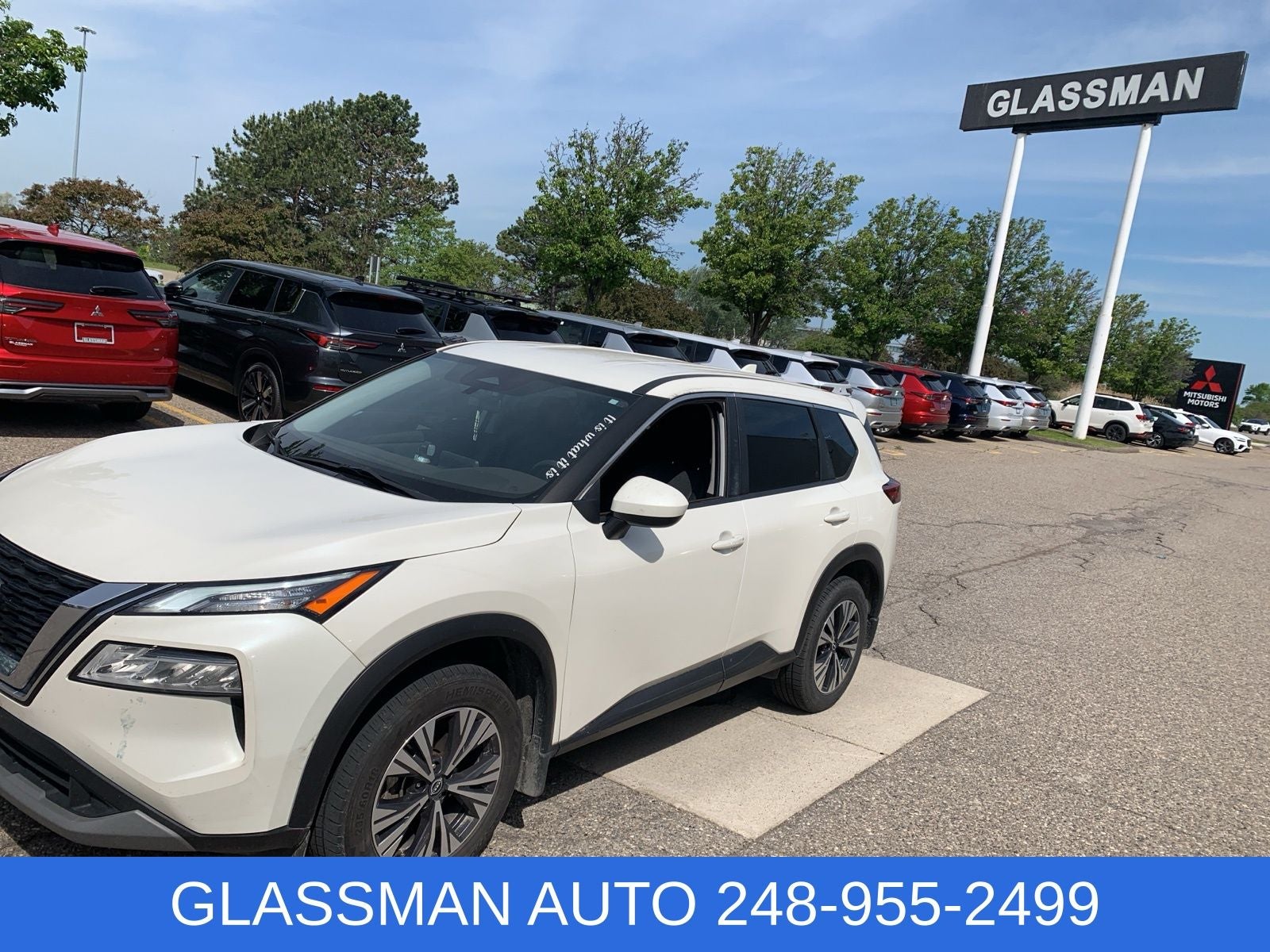2023 Nissan Rogue SV FWD's photo