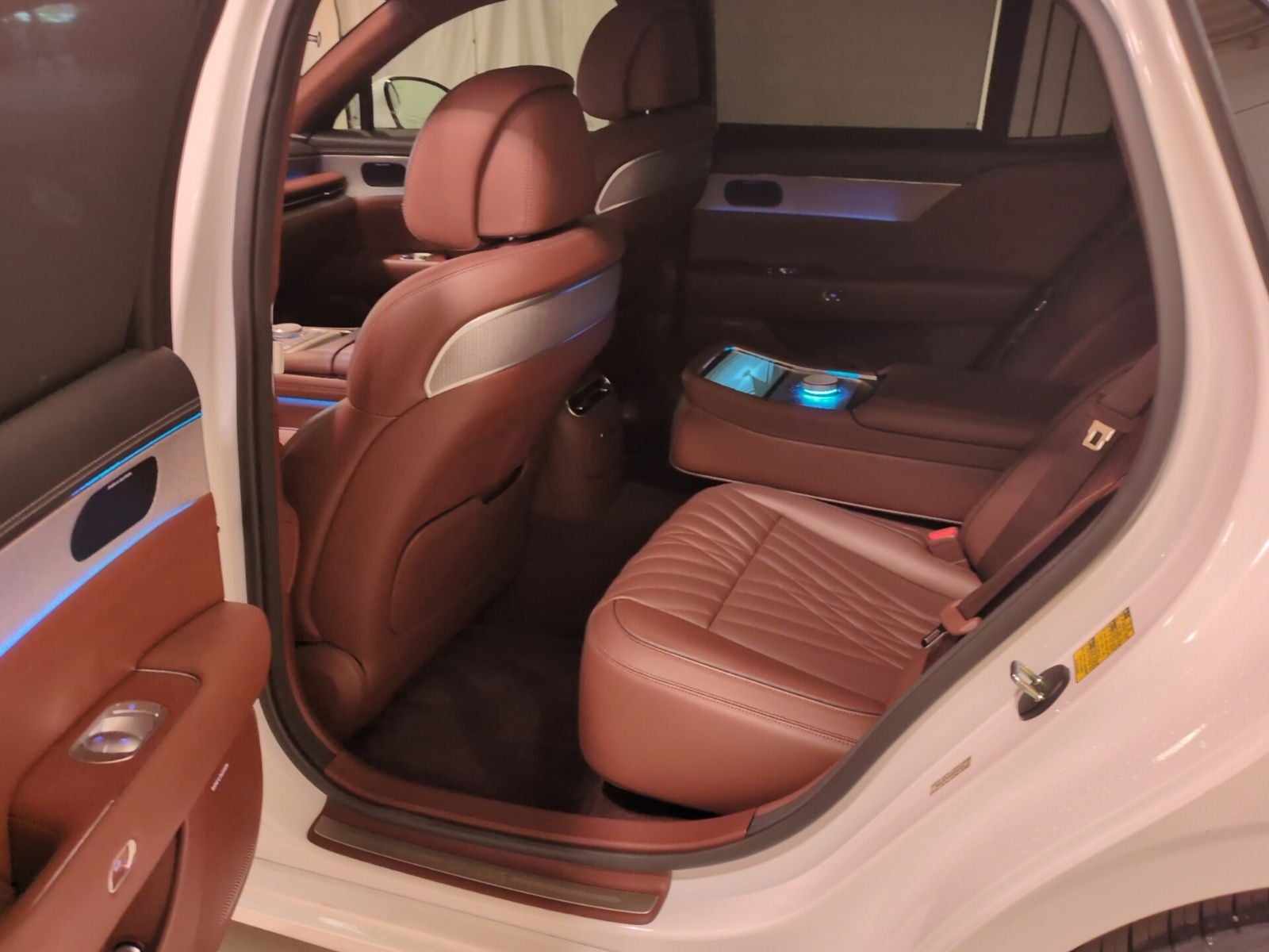 2023 Genesis G90 3.5T