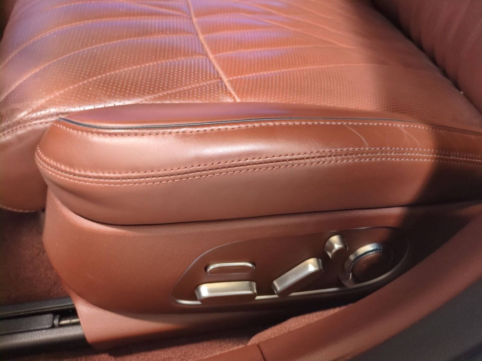 2023 Genesis G90 3.5T