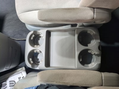 2008 Hyundai Entourage GLS