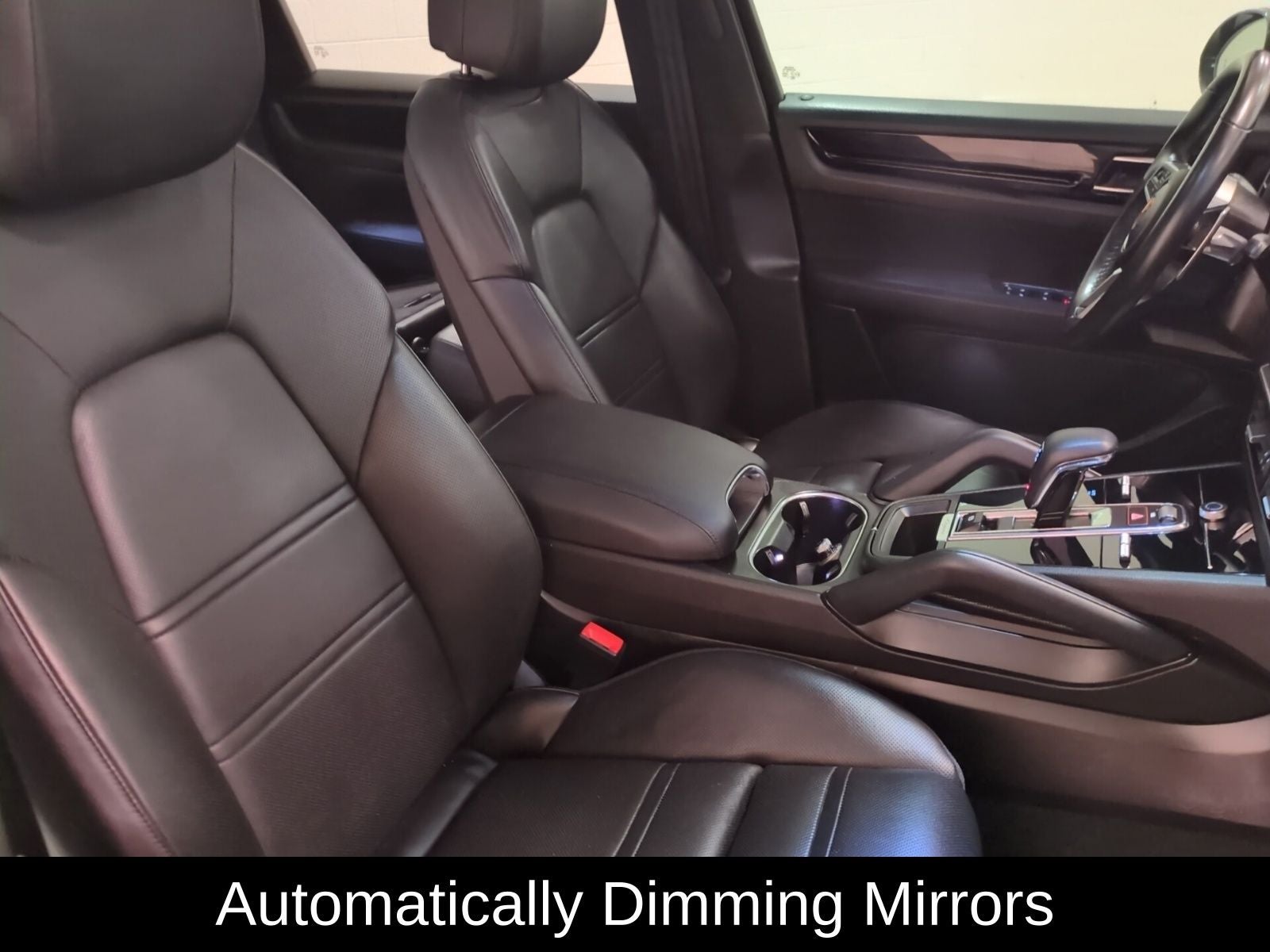 2021 Porsche Cayenne Base