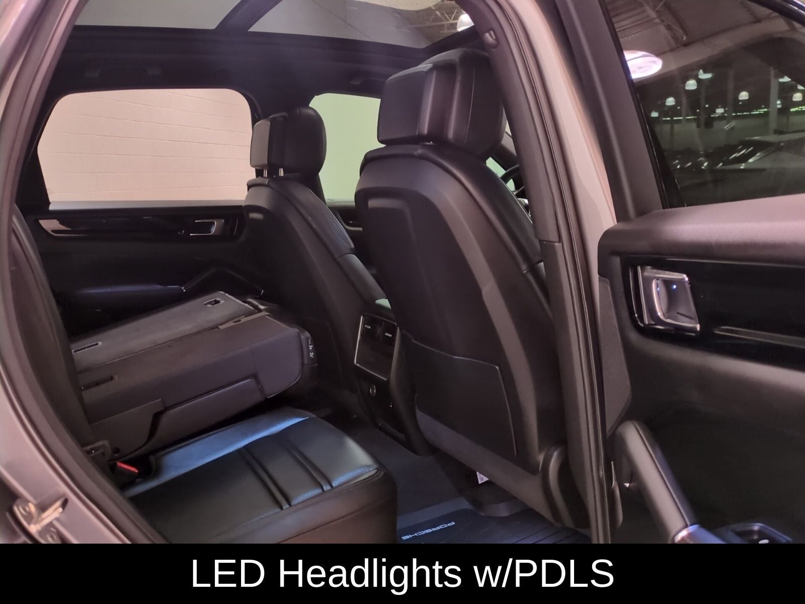 2021 Porsche Cayenne Base