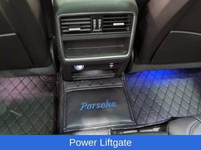 2022 Porsche Cayenne Premium Package