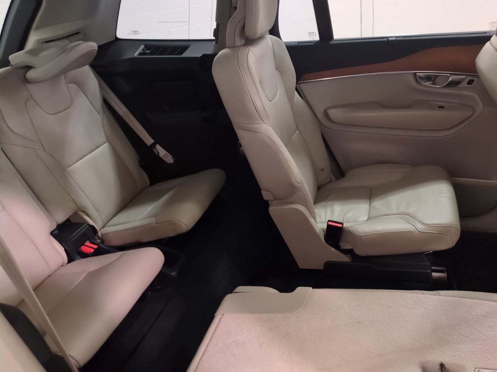 2020 Volvo XC90 T6 Inscription