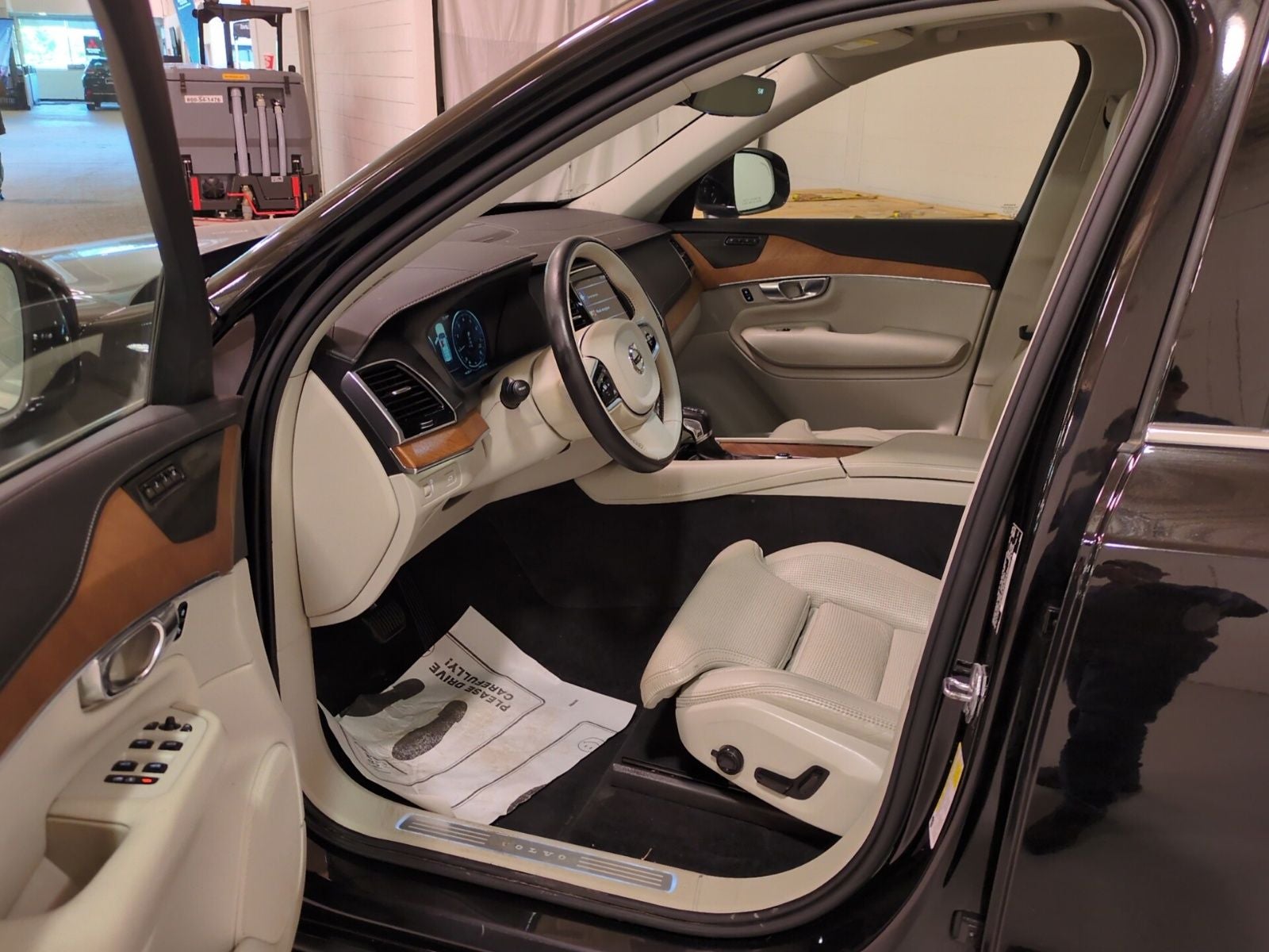 2020 Volvo XC90 T6 Inscription