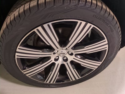 2020 Volvo XC90 T6 Inscription
